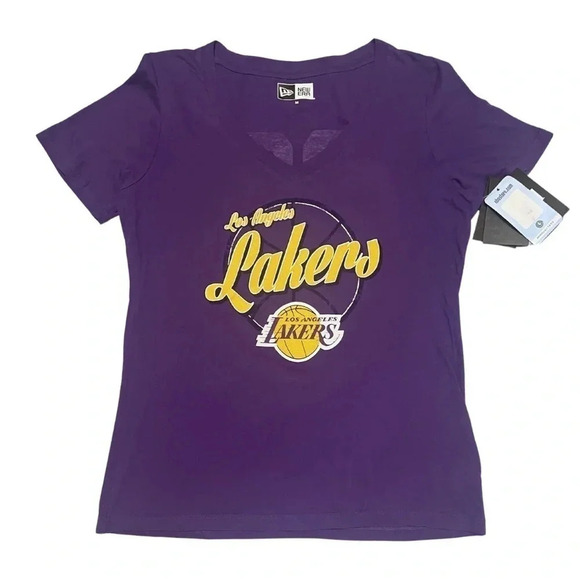 Los Angeles Lakers LeBron James #23 New Era Women's Graphic V Neck T - Size M - Picture 2 of 10
